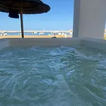 Marina Bay Sea Emotion Bed and breakfast